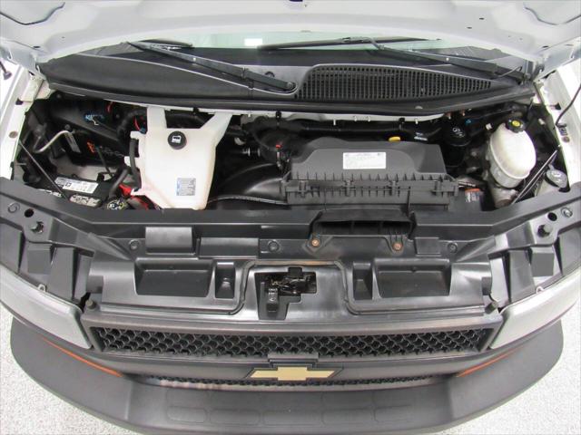 2018 Chevrolet Express Cutaway Work Van