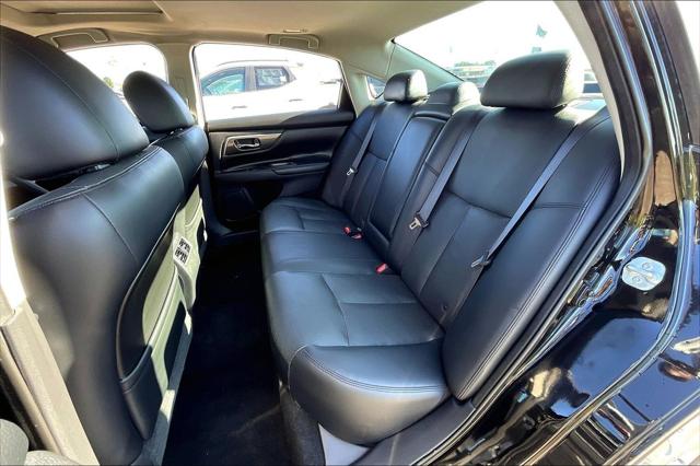 Used 2015 Nissan Altima 2.5 SL For Sale in Millington, TN