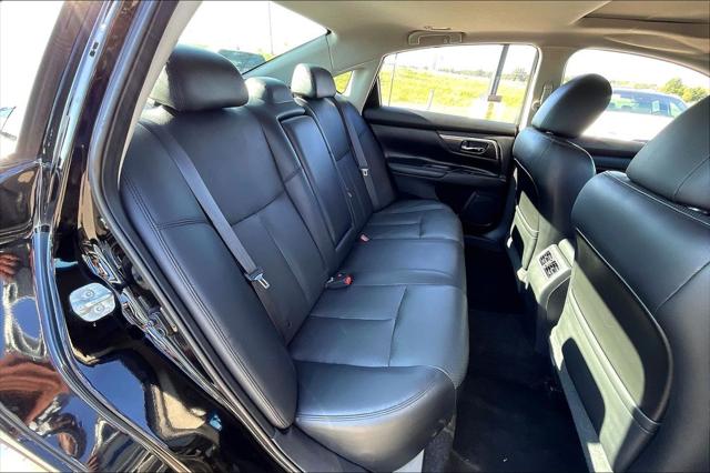 Used 2015 Nissan Altima 2.5 SL For Sale in Millington, TN