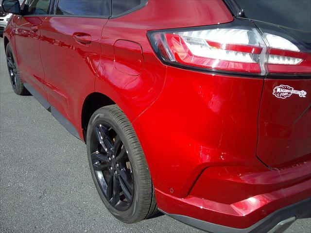 2024 Ford Edge ST