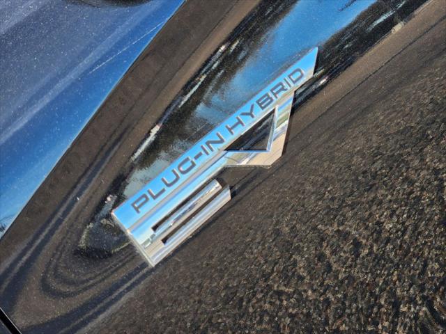 2025 Mitsubishi Outlander PHEV ES S-AWC