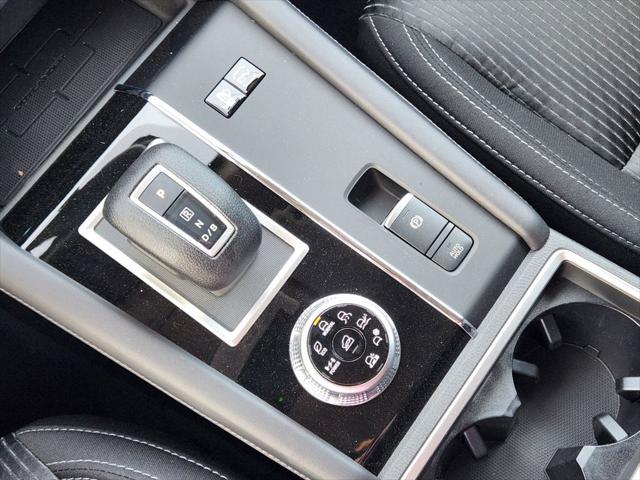2025 Mitsubishi Outlander PHEV ES S-AWC