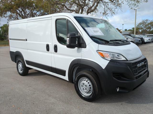 2025 RAM Ram ProMaster RAM PROMASTER 1500 TRADESMAN CARGO VAN LOW ROOF 136 WB
