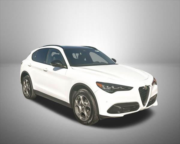 2025 Alfa Romeo Stelvio STELVIO AWD