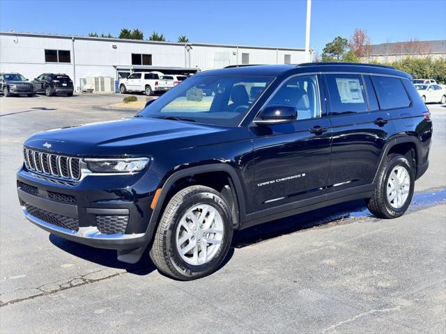 2025 Jeep Grand Cherokee GRAND CHEROKEE L LAREDO X 4X4