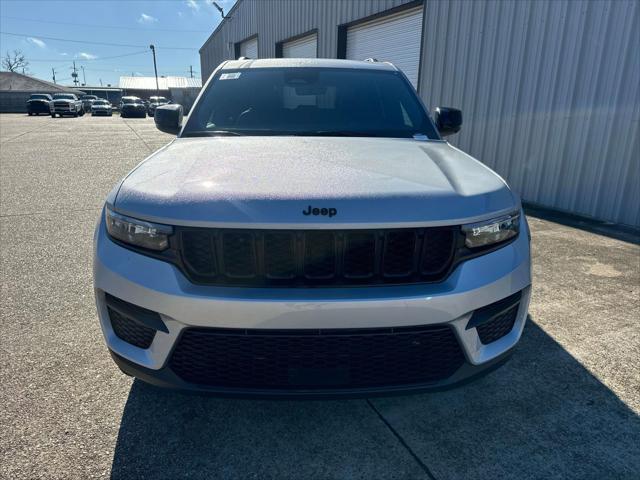 2025 Jeep Grand Cherokee GRAND CHEROKEE ALTITUDE X 4X2
