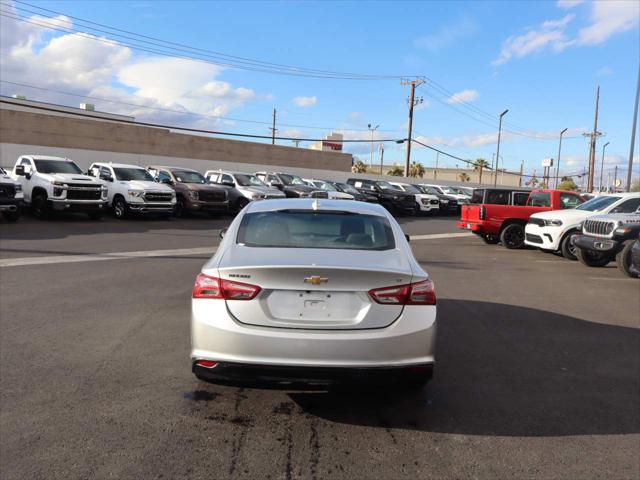 2022 Chevrolet Malibu FWD LT