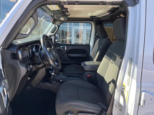 2020 Jeep Gladiator Altitude 4X4 2020 Jeep Gladiator Altitude 4X4