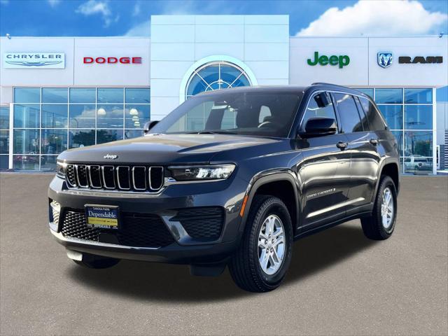 2025 Jeep Grand Cherokee GRAND CHEROKEE LAREDO 4X2