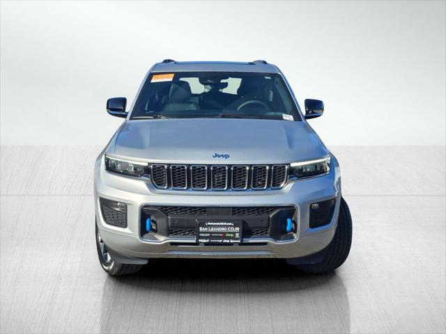 2022 Jeep Grand Cherokee 4xe Overland 4x4
