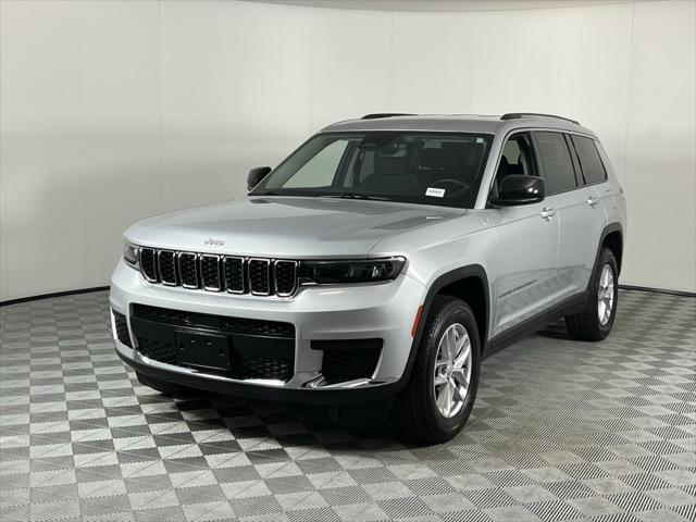 2021 Jeep Grand Cherokee L Laredo 4x2