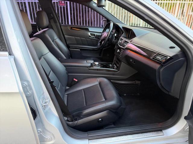 2010 Mercedes-Benz E 350 E 350 Sedan 4D