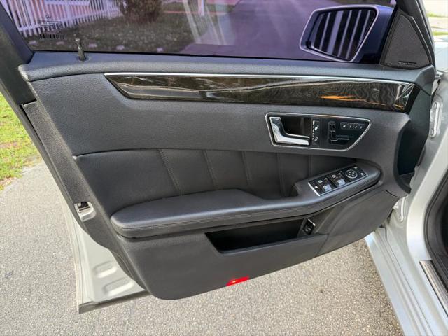 2010 Mercedes-Benz E 350 E 350 Sedan 4D