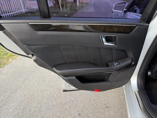 2010 Mercedes-Benz E 350 E 350 Sedan 4D