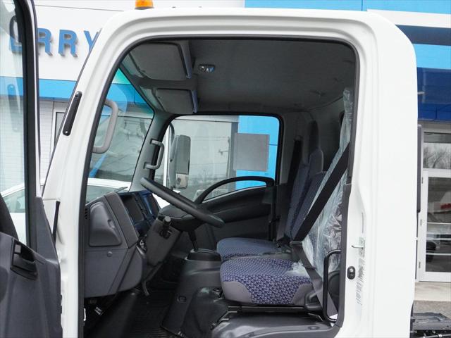 2025 Chevrolet 5500 Base