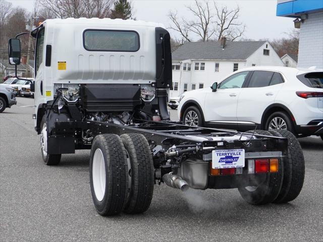 2025 Chevrolet 5500 Base