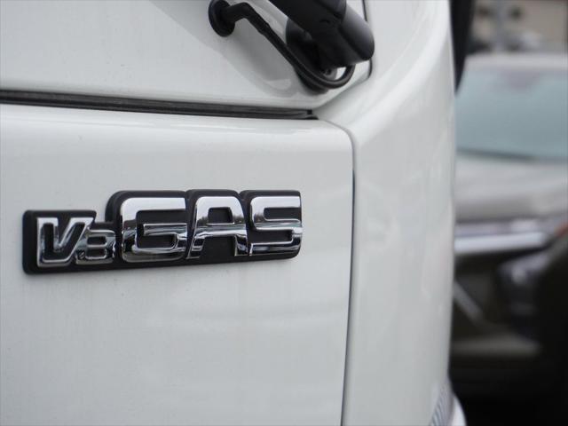 2025 Chevrolet 5500 Base
