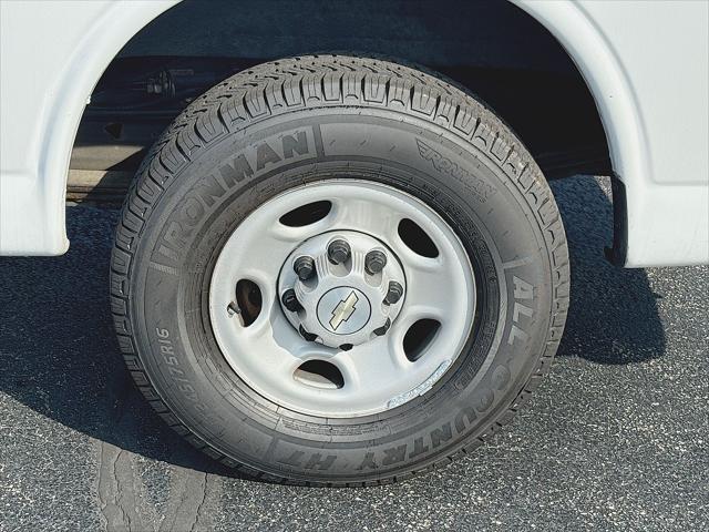 2020 Chevrolet Express Cargo RWD 2500 Regular Wheelbase WT
