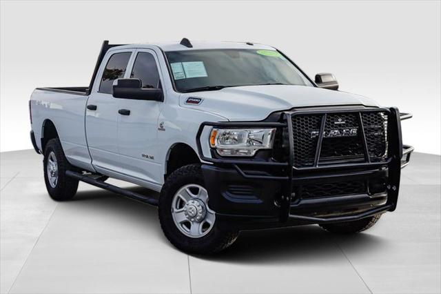 2022 RAM 2500 Tradesman Crew Cab 4x4 8 Box