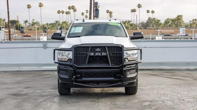 2022 RAM 2500 Tradesman Crew Cab 4x4 8 Box
