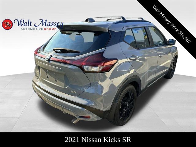 2021 Nissan Kicks SR Xtronic CVT