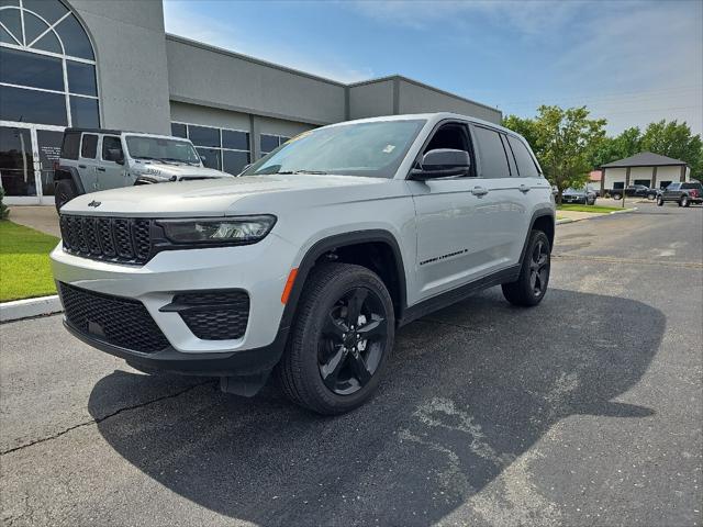 2024 Jeep Grand Cherokee GRAND CHEROKEE ALTITUDE 4X4