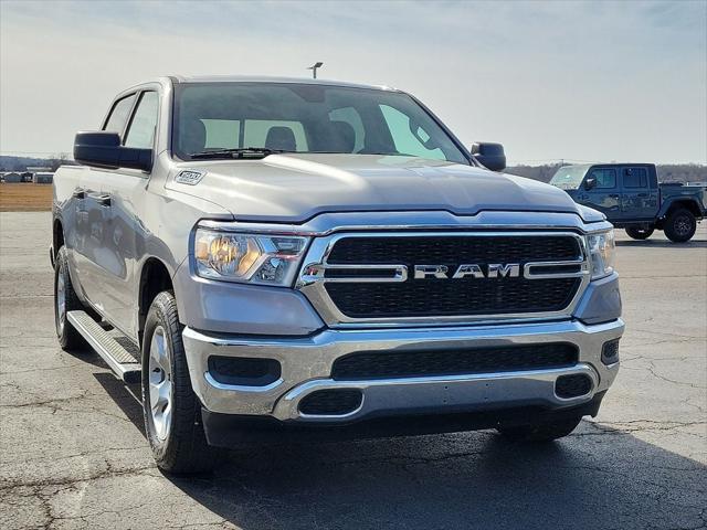 2020 RAM 1500 Tradesman Crew Cab 4x4 57 Box