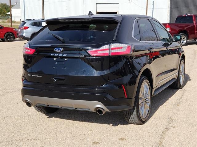 2021 Ford Edge Titanium