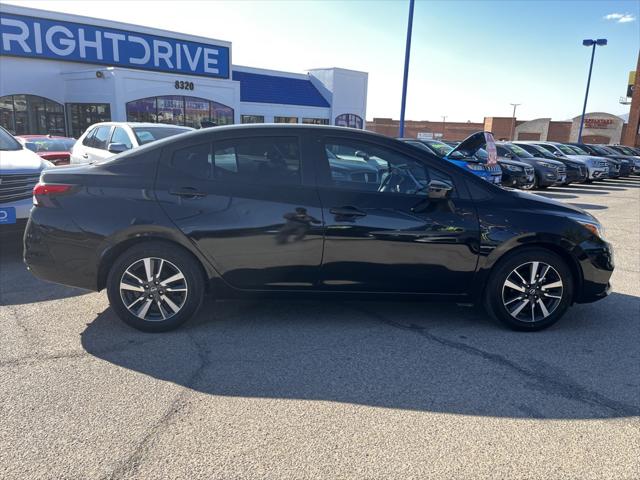 2021 Nissan Versa SV Xtronic CVT