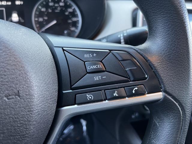 2021 Nissan Versa SV Xtronic CVT