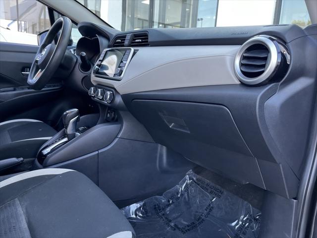 2021 Nissan Versa SV Xtronic CVT