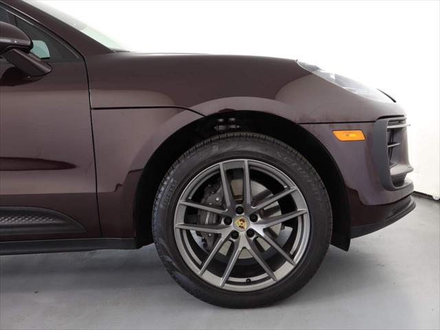 2024 Porsche Macan T