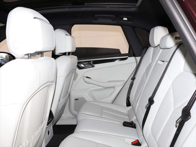 2024 Porsche Macan T