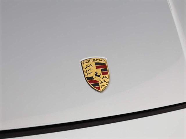 2024 Porsche Cayenne Unknown