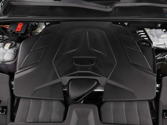 2024 Porsche Cayenne Unknown