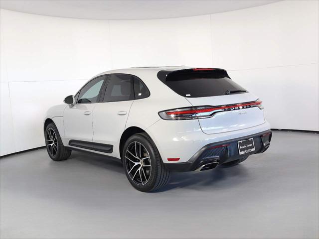 2024 Porsche Macan T