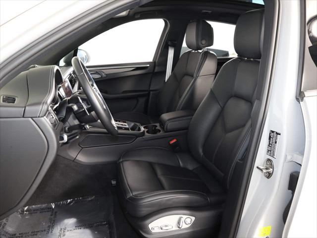 2024 Porsche Macan T