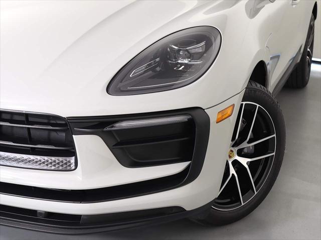 2024 Porsche Macan T