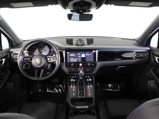 2024 Porsche Macan T