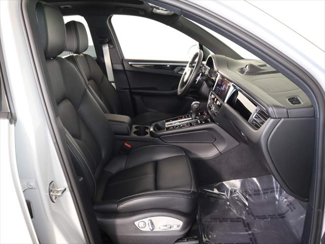 2024 Porsche Macan T