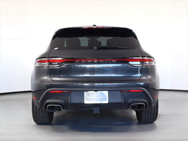 2024 Porsche Macan Unknown