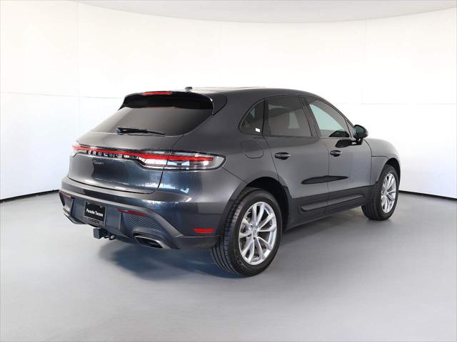 2024 Porsche Macan Unknown