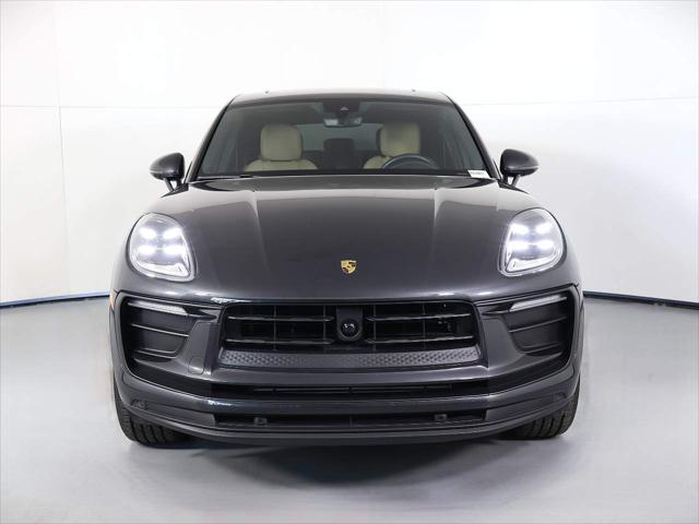 2024 Porsche Macan Unknown