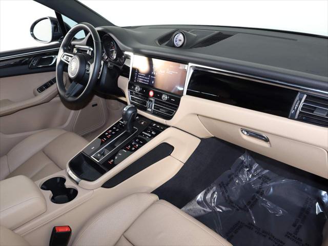 2024 Porsche Macan Unknown