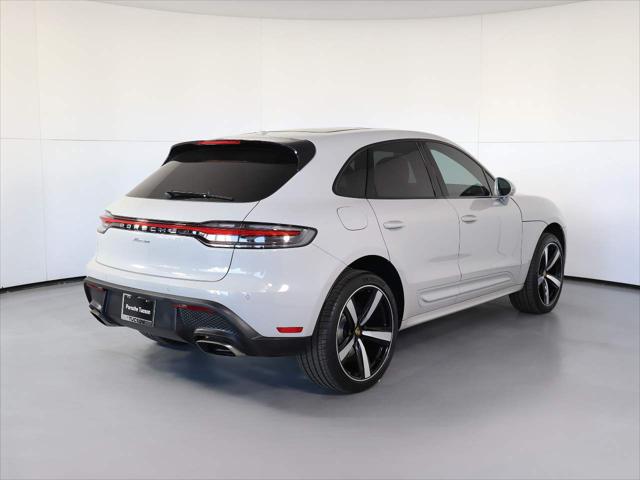 2024 Porsche Macan Unknown