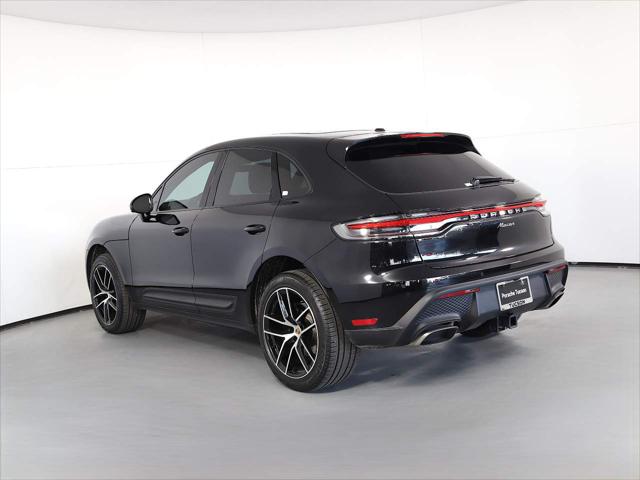 2024 Porsche Macan Unknown