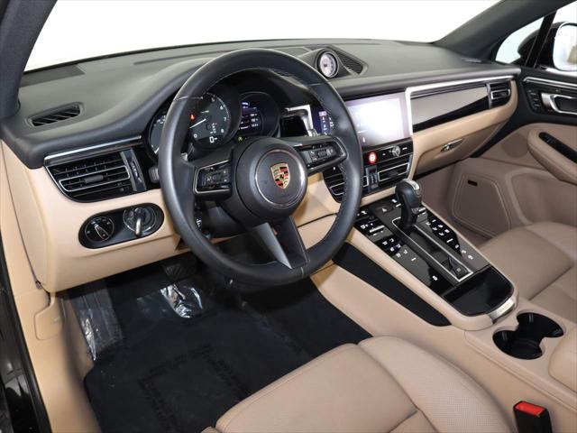 2024 Porsche Macan Unknown