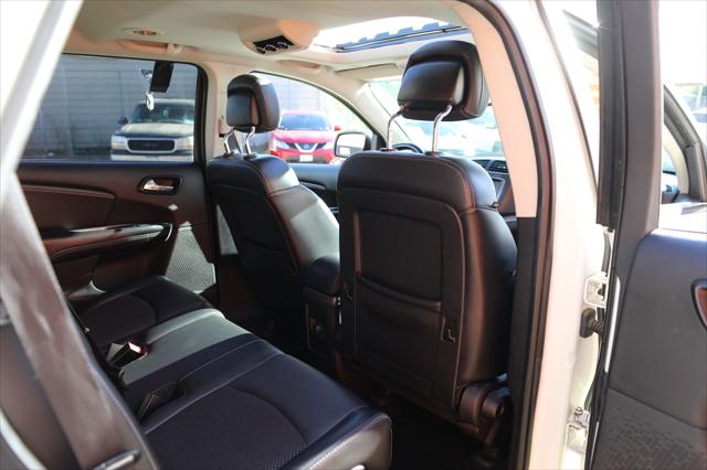 2020 Dodge Journey Crossroad