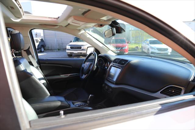 2020 Dodge Journey Crossroad