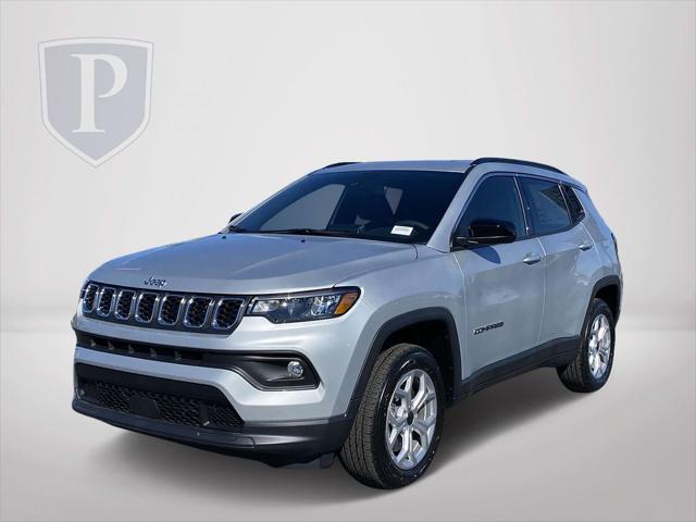 2025 Jeep Compass COMPASS LATITUDE 4X4